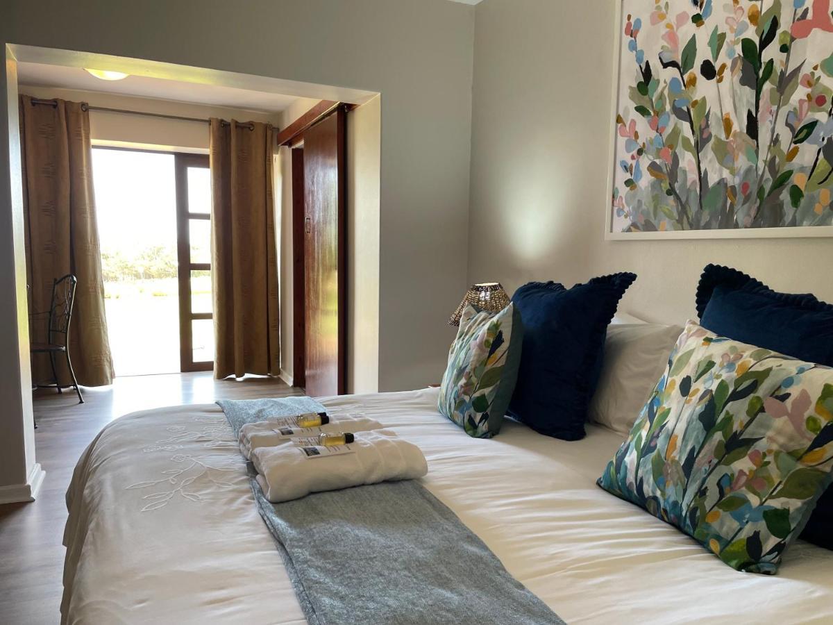 Hoogeind Manor Bed & Breakfast *