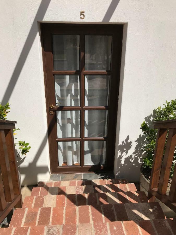 Hoogeind Manor Bed & Breakfast *