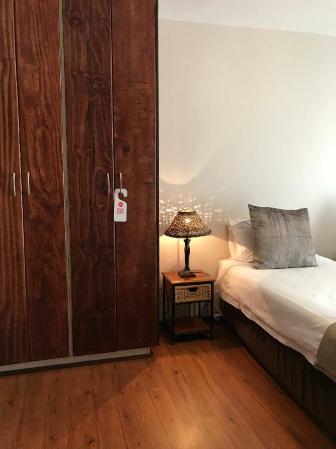 Hoogeind Manor Bed & Breakfast *
